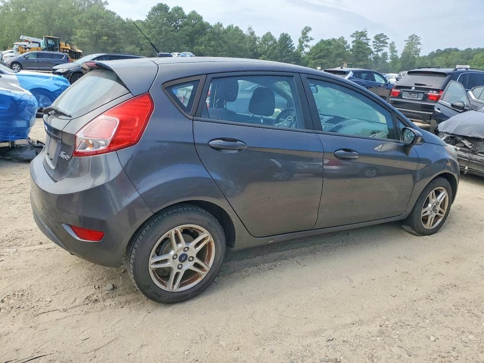 2018 FORD FIESTA SE 3