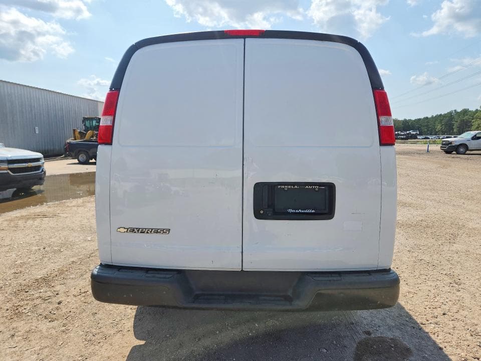 2021 CHEVROLET EXPRESS G2500 6