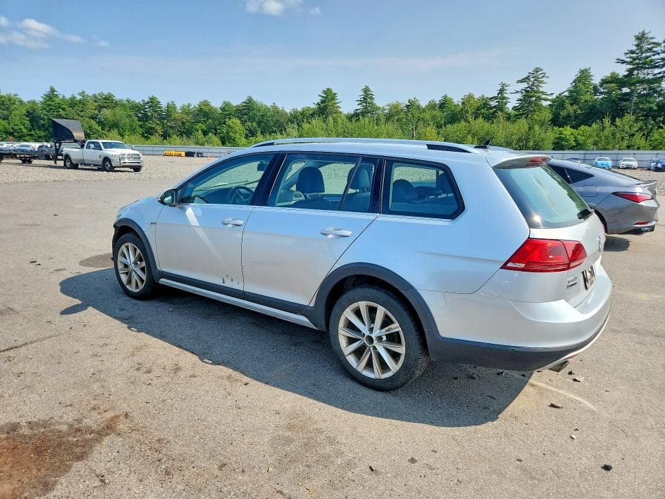 2017 VOLKSWAGEN GOLF ALLTRACK S 2