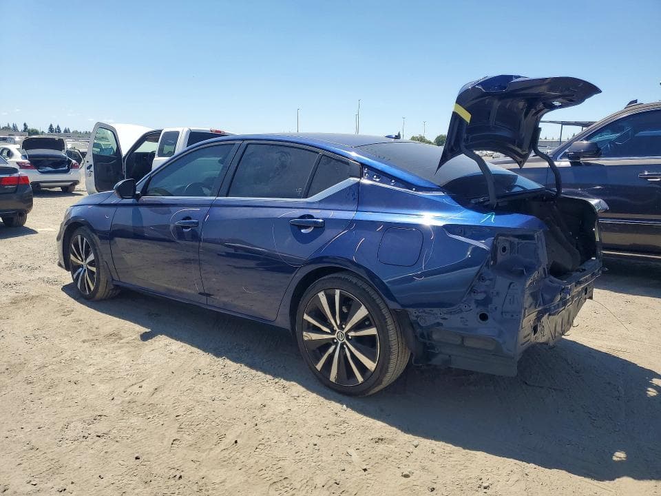 2022 NISSAN ALTIMA SR 2