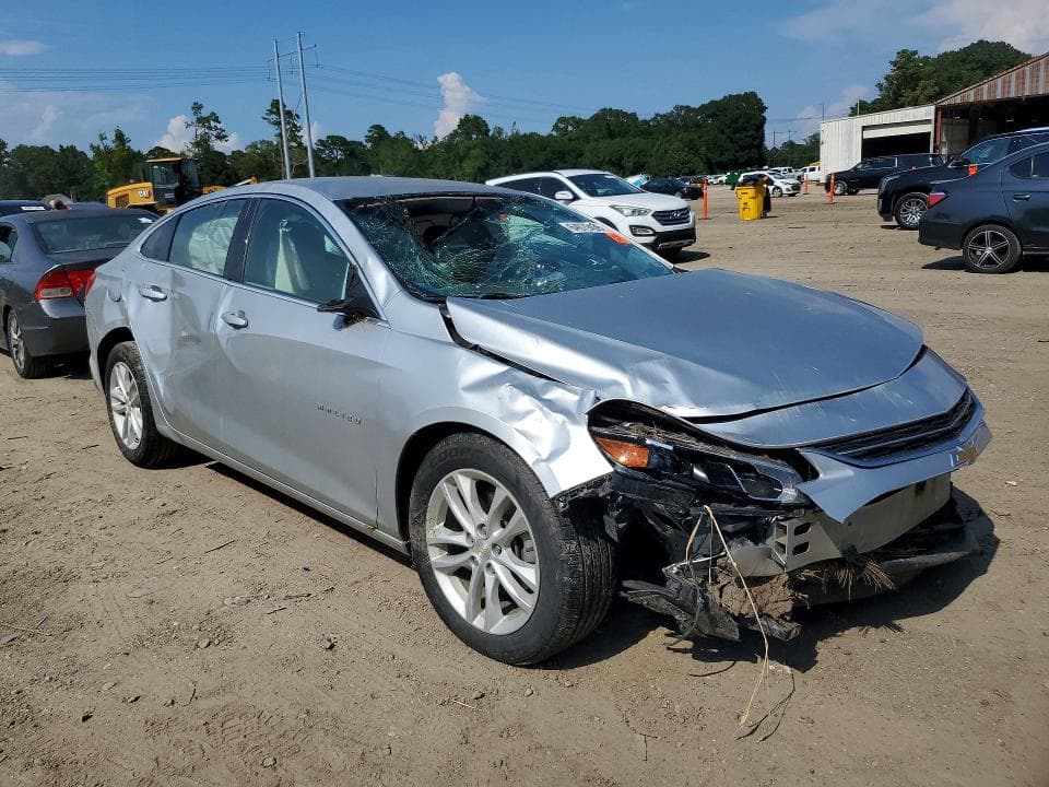 2017 CHEVROLET MALIBU LT 4