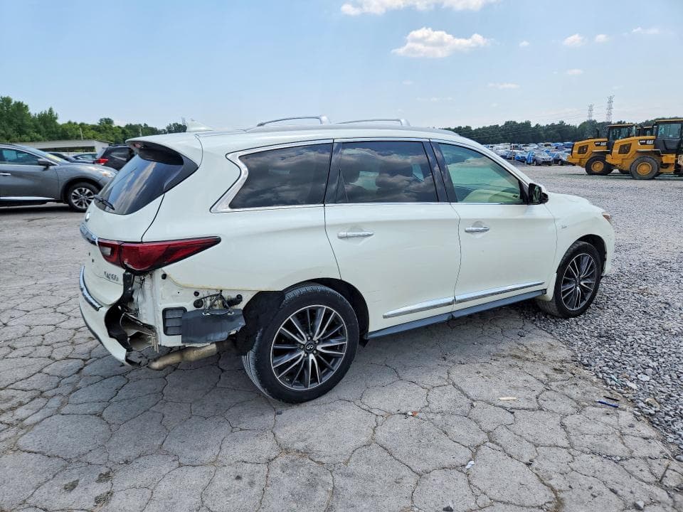 2019 INFINITI QX60 LUXE 3