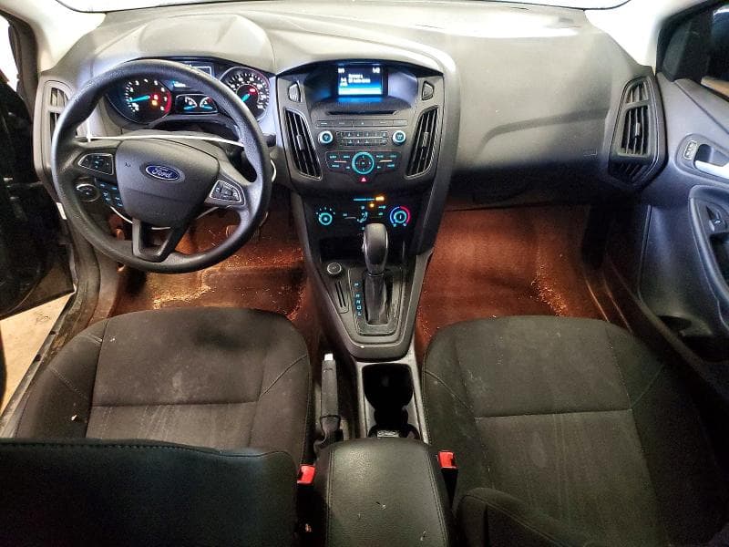 2017 FORD FOCUS SE 8