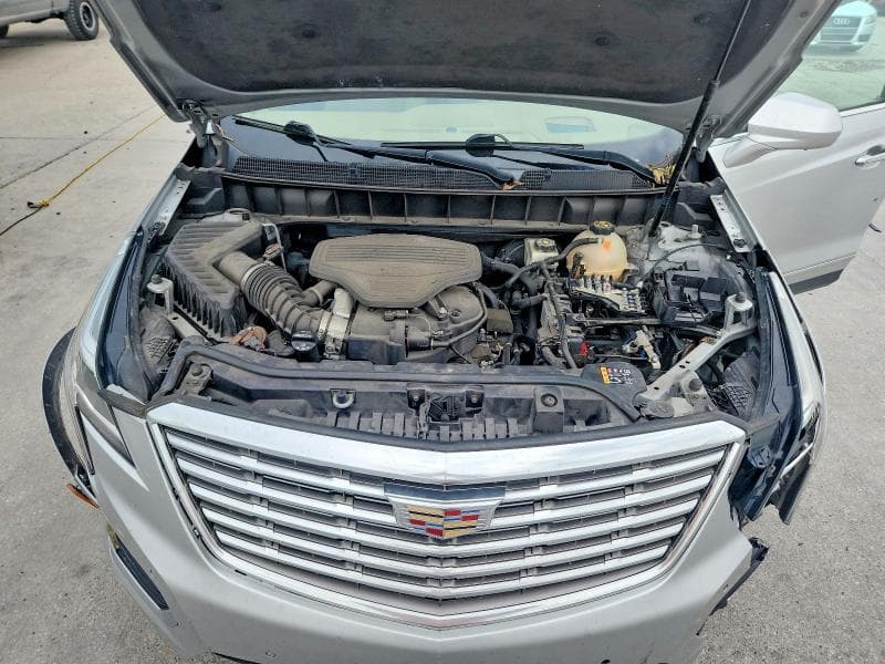 2017 CADILLAC XT5 PLATINUM 12