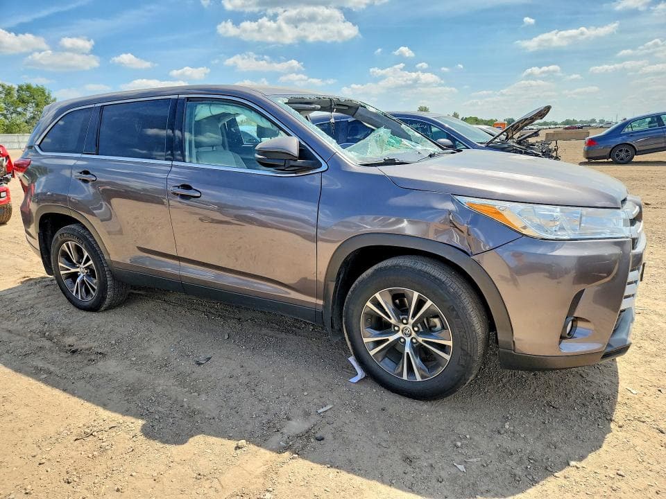 2019 TOYOTA HIGHLANDER LE PLUS 4