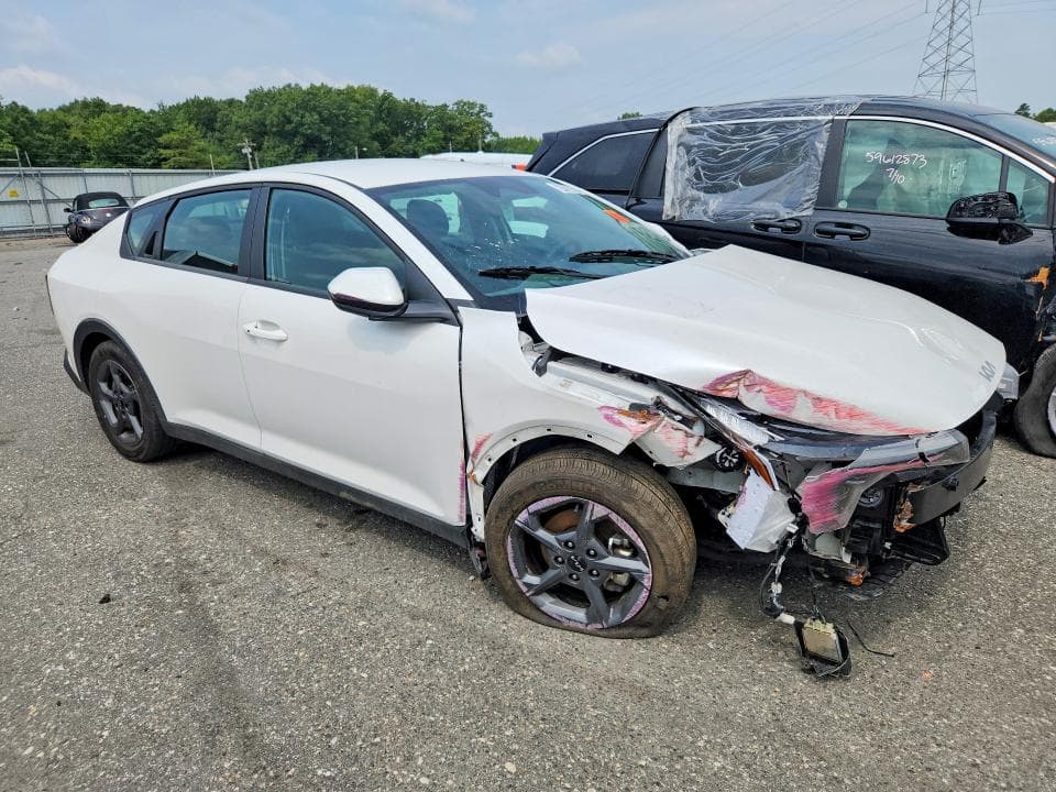 2025 KIA K4 LXS 4