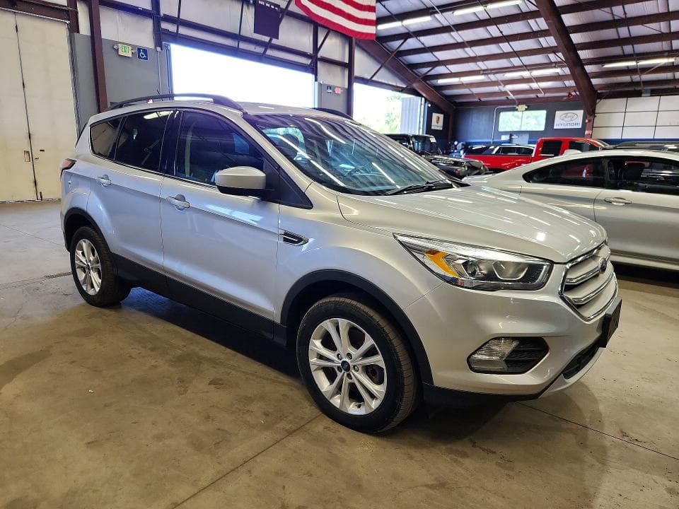 2018 FORD ESCAPE SEL 4