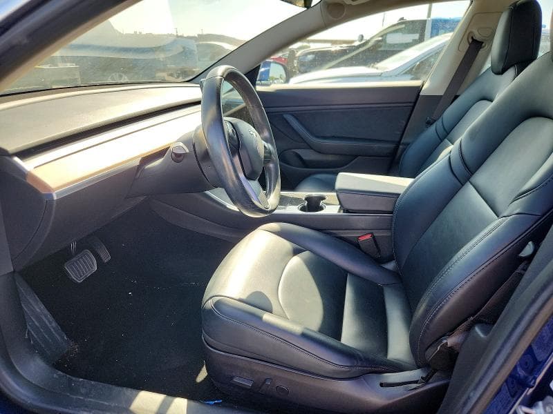 2018 TESLA MODEL 3 7