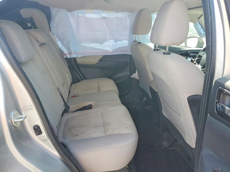 2018 MITSUBISHI ECLIPSE CROSS SE 10