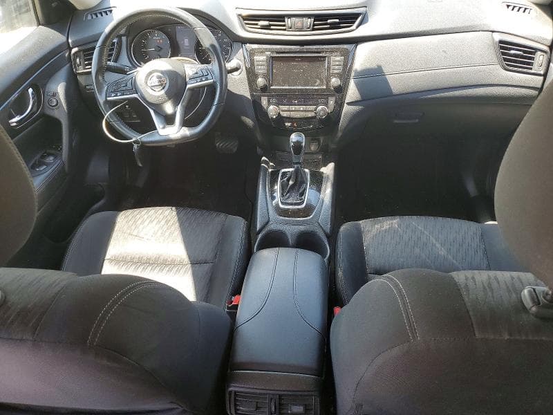 2018 NISSAN ROGUE SV 8