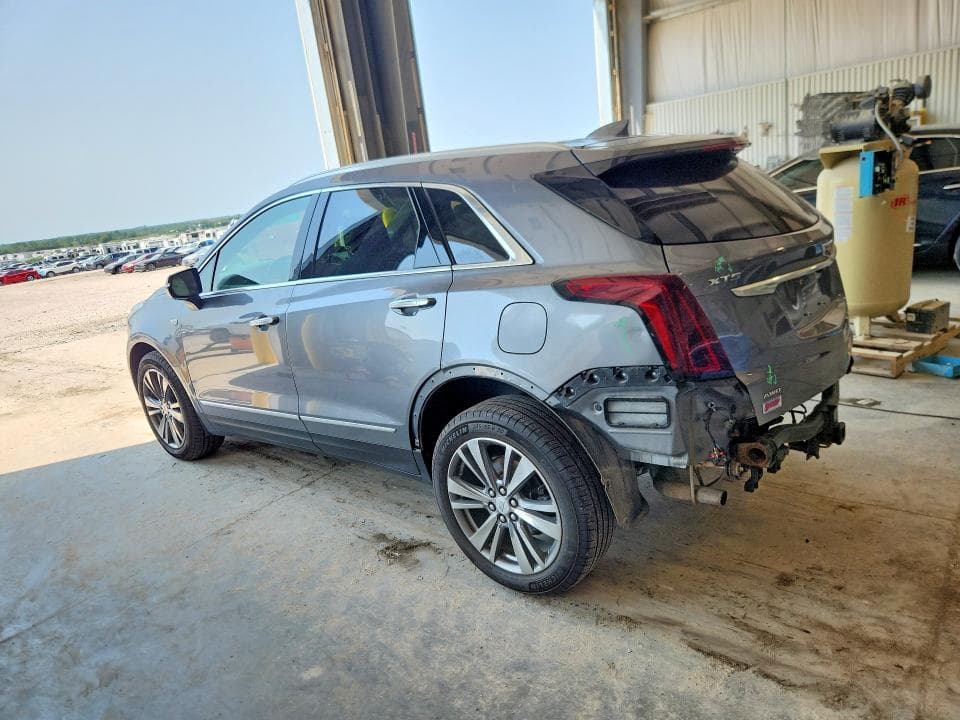 2021 CADILLAC XT5 PLATINUM PREMIUM LUXURY 2