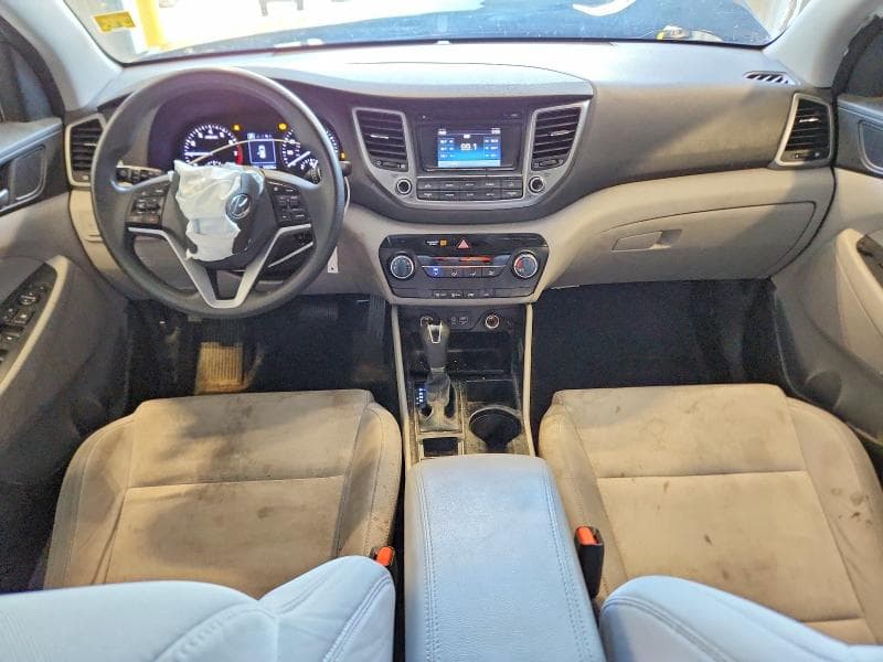 2017 HYUNDAI TUCSON SE 8