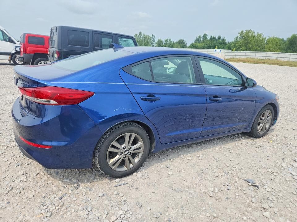 2017 HYUNDAI ELANTRA SE 3