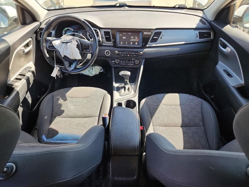 2019 KIA NIRO LX 8