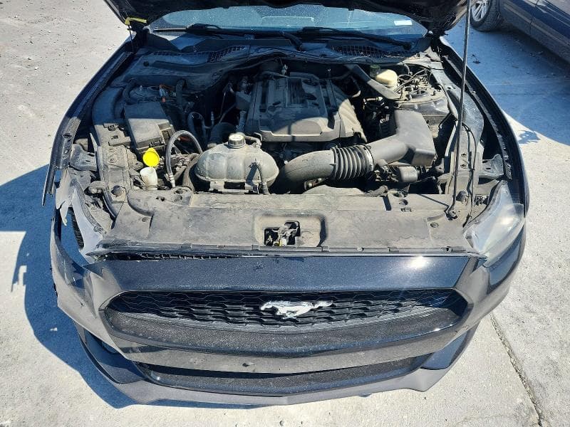 2017 FORD MUSTANG 11