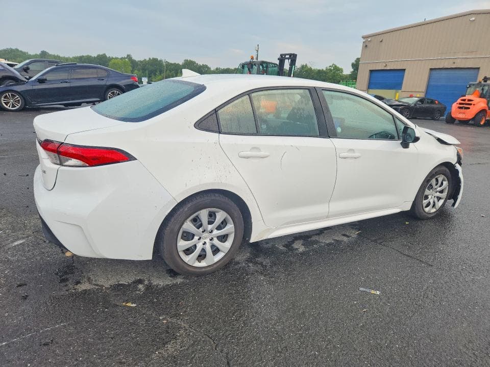 2023 TOYOTA COROLLA LE 3