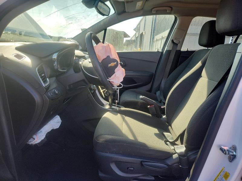 2021 CHEVROLET TRAX LS 7