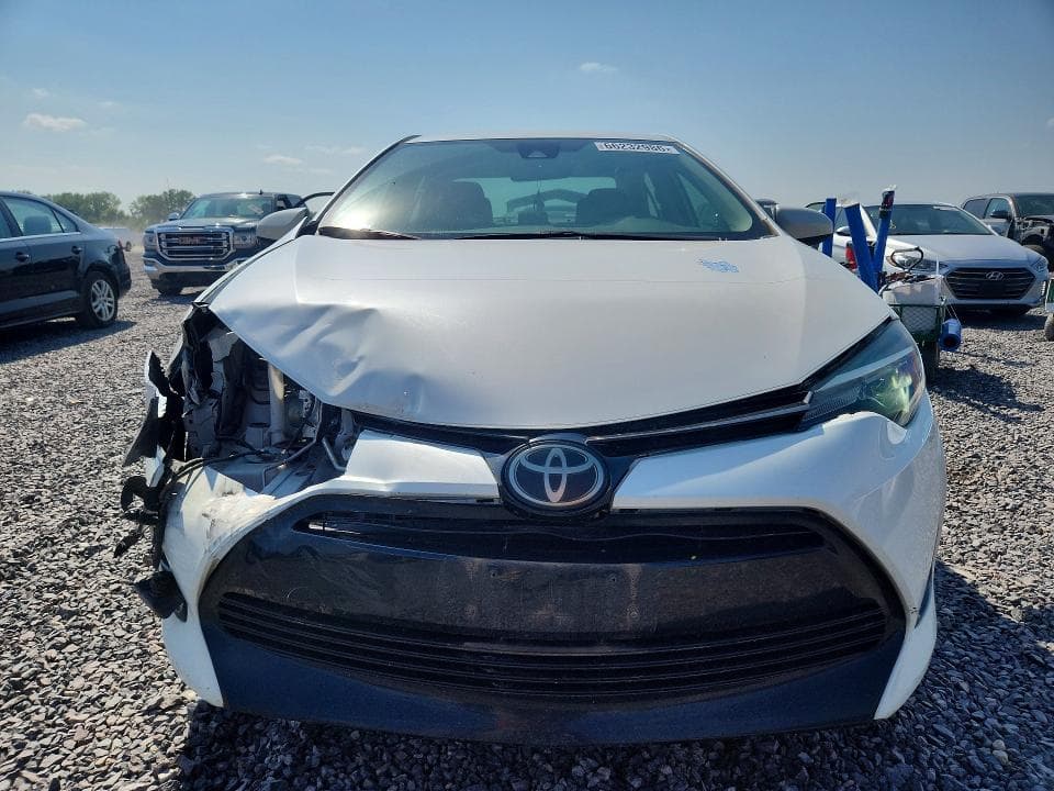 2018 TOYOTA COROLLA LE 5