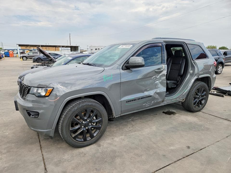 2019 JEEP GRAND CHEROKEE LAREDO - 1