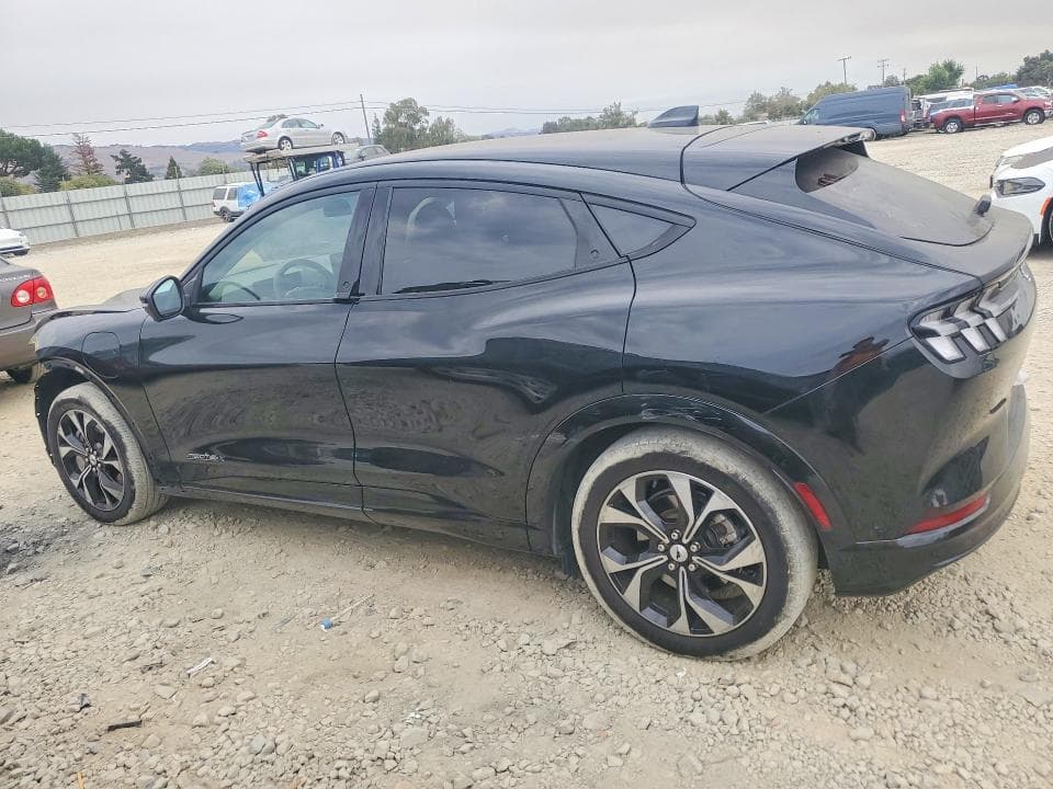 2023 FORD MUSTANG MACH-E PREMIUM 2