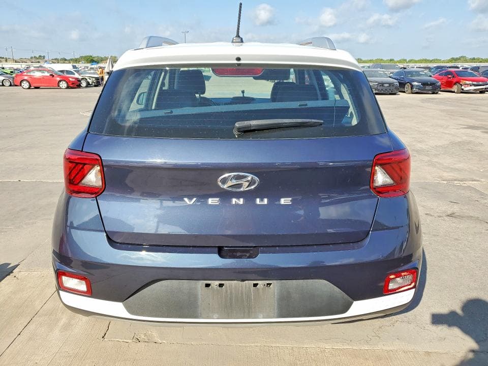 2023 HYUNDAI VENUE LIMITED 6