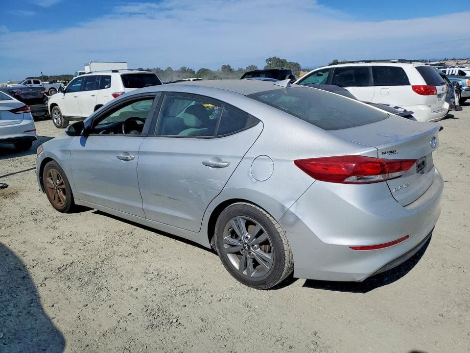 2017 HYUNDAI ELANTRA SE 2