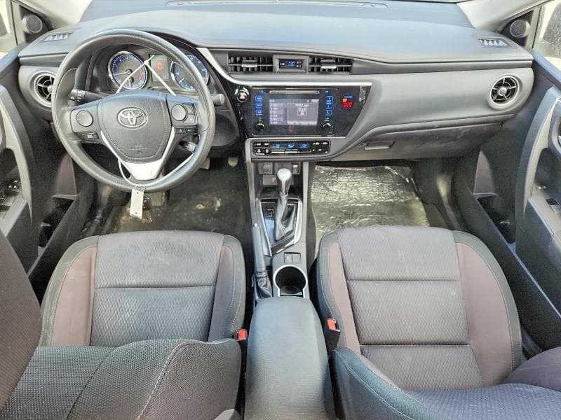 2019 TOYOTA COROLLA LE 8
