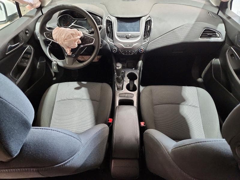 2018 CHEVROLET CRUZE LT 8