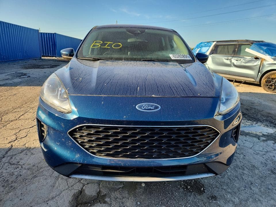 2020 FORD ESCAPE SE 5