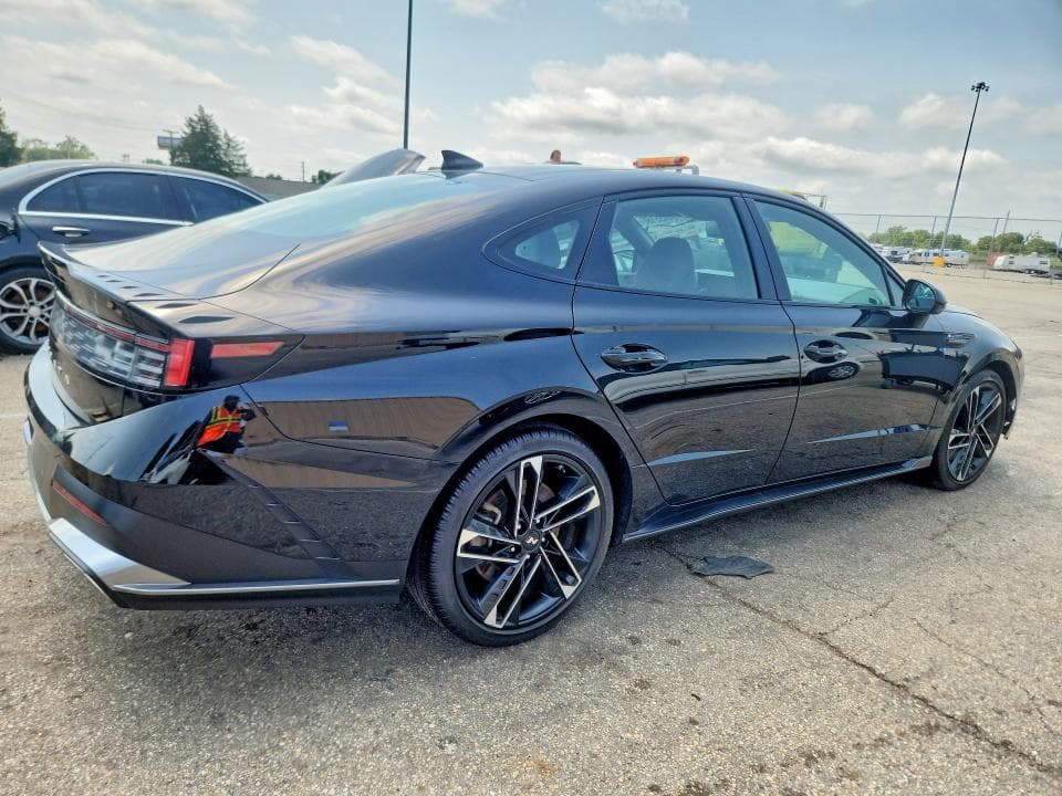 2024 HYUNDAI SONATA N LINE 3