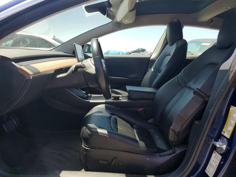 2018 TESLA MODEL 3 7