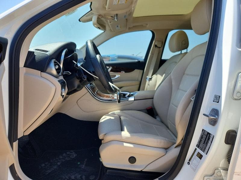 2018 MERCEDES-BENZ GLC 300 7