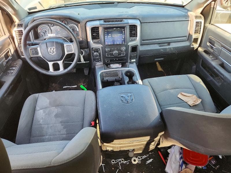 2023 RAM 1500 CLASSIC SLT 8