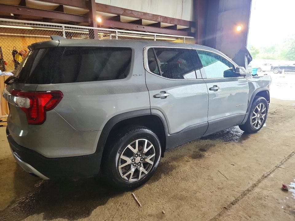 2023 GMC ACADIA SLE 3
