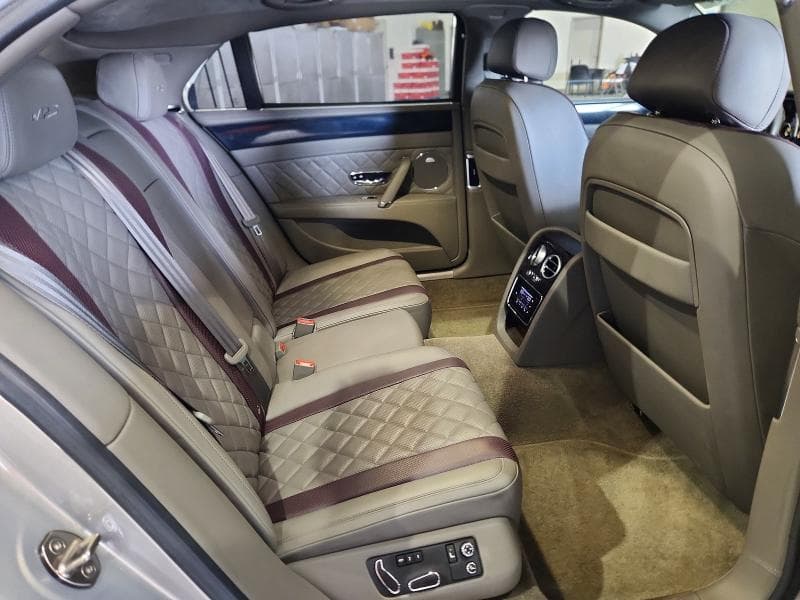 2017 BENTLEY FLYING SPUR 10