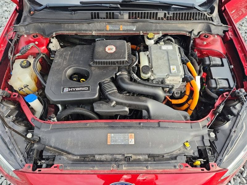 2020 FORD FUSION SE 11