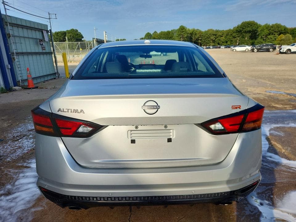 2024 NISSAN ALTIMA SR 6