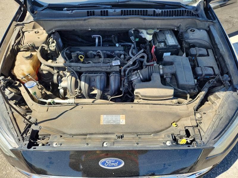 2017 FORD FUSION SE 11