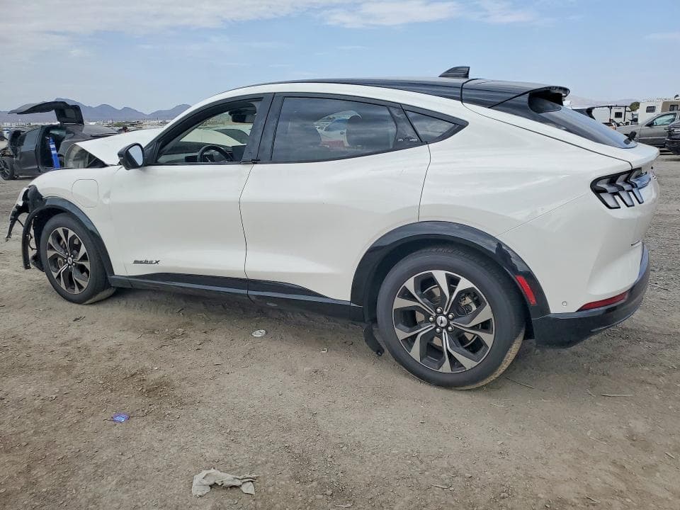 2021 FORD MUSTANG MACH-E PREMIUM 2