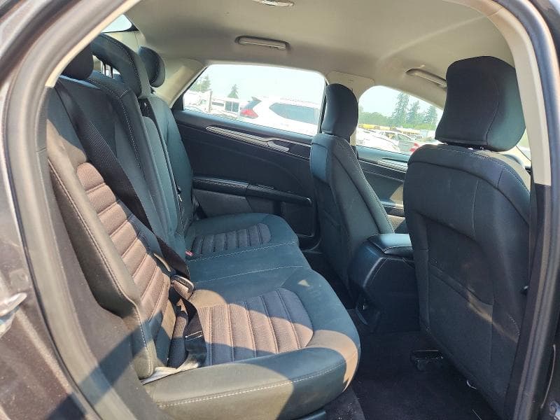 2017 FORD FUSION SE 10