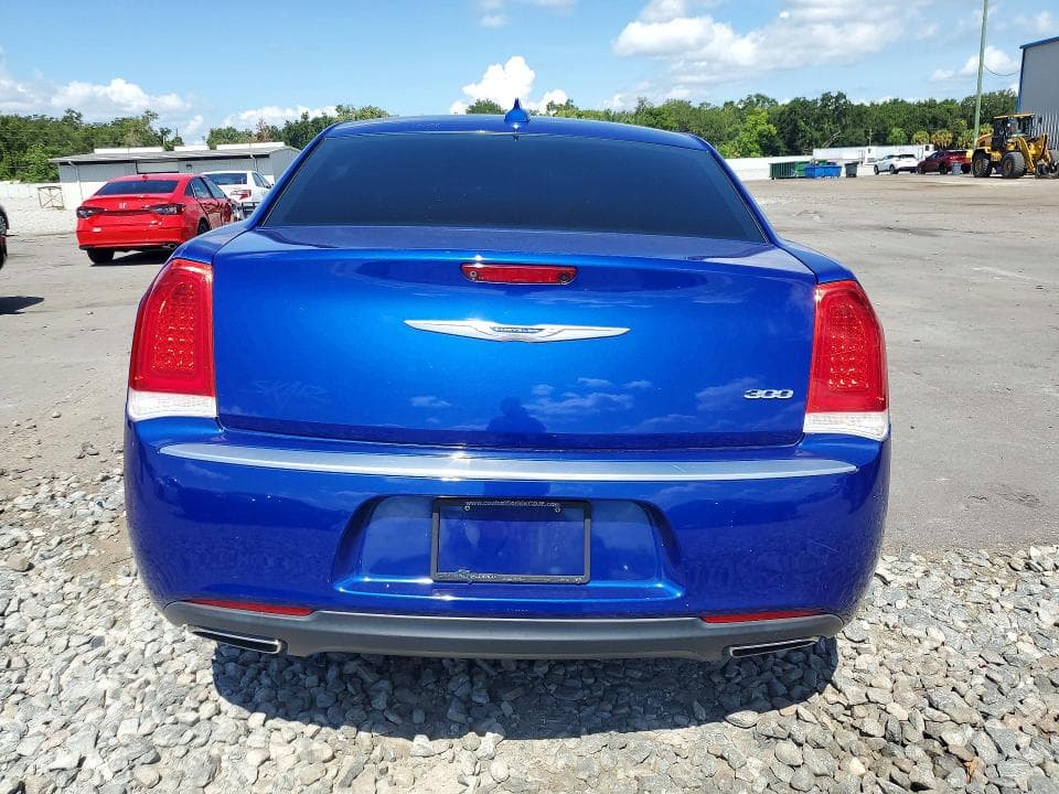 2018 CHRYSLER 300 TOURING 6