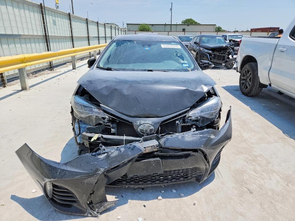 2019 TOYOTA COROLLA SE 5