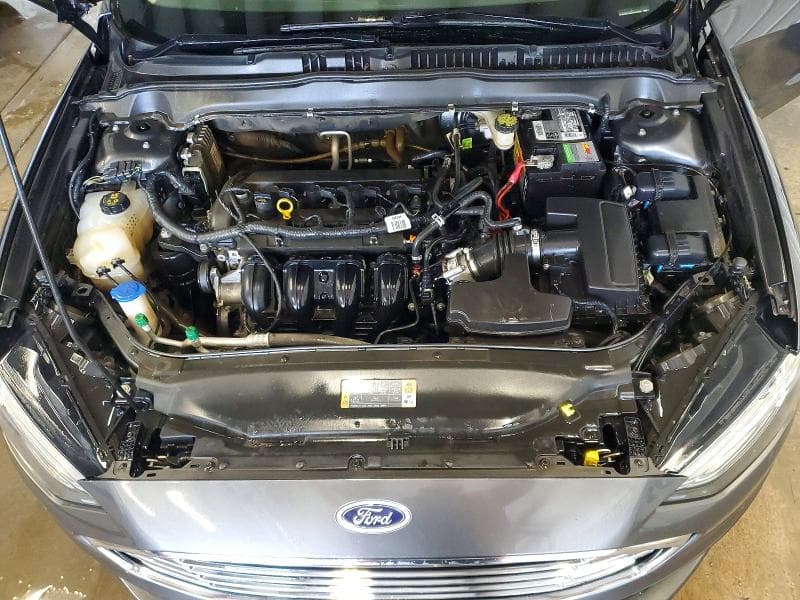 2017 FORD FUSION SE 11