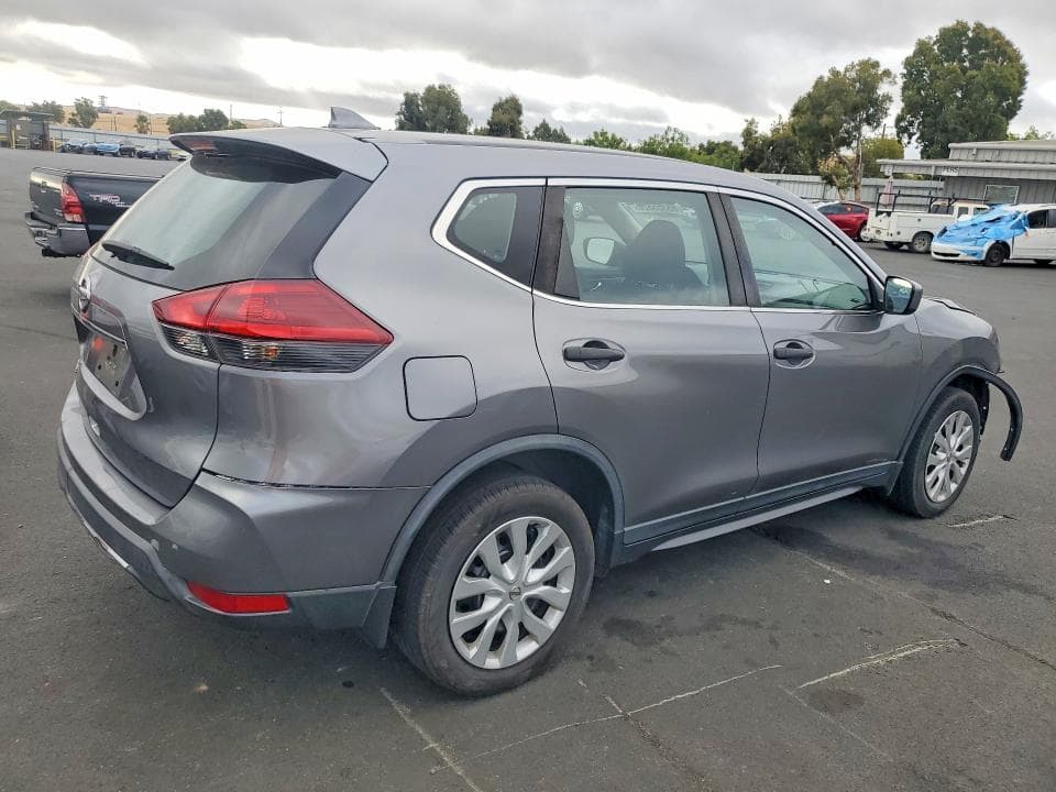 2018 NISSAN ROGUE S 3