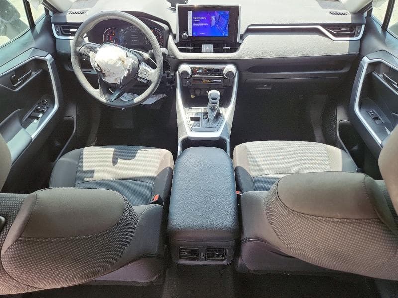 2023 TOYOTA RAV4 LE 8