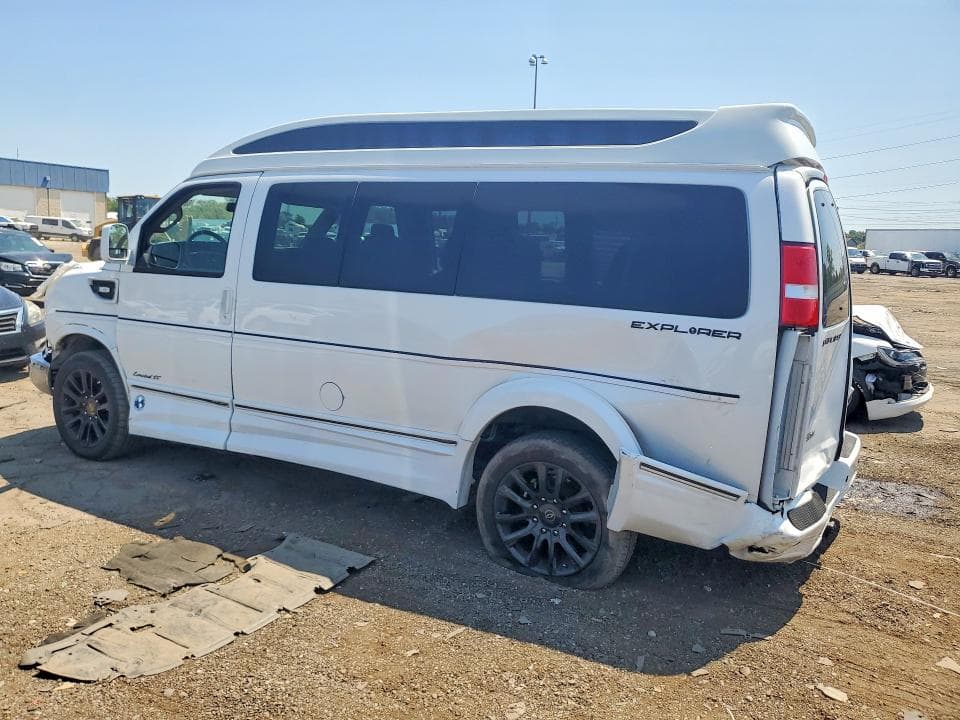 2022 CHEVROLET EXPRESS G2500 2