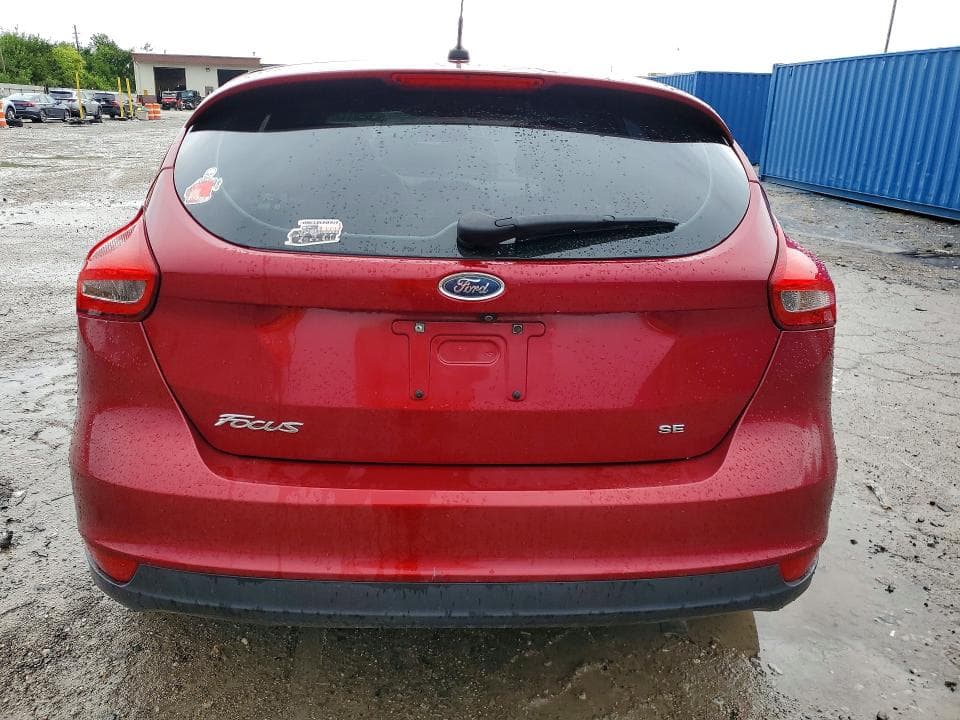 2017 FORD FOCUS SE 6