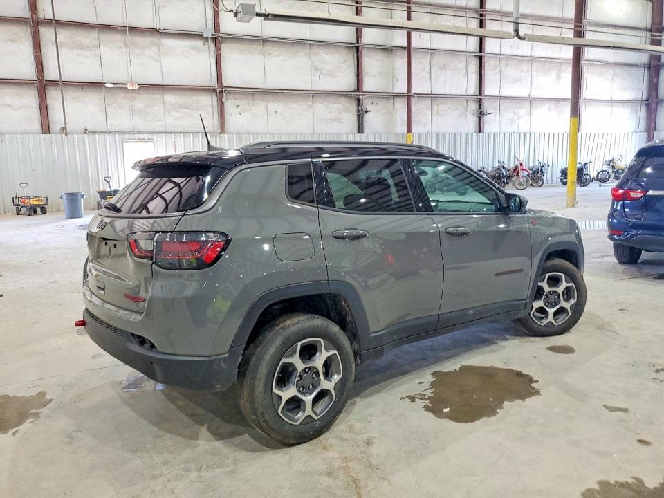 2022 JEEP COMPASS TRAILHAWK 3