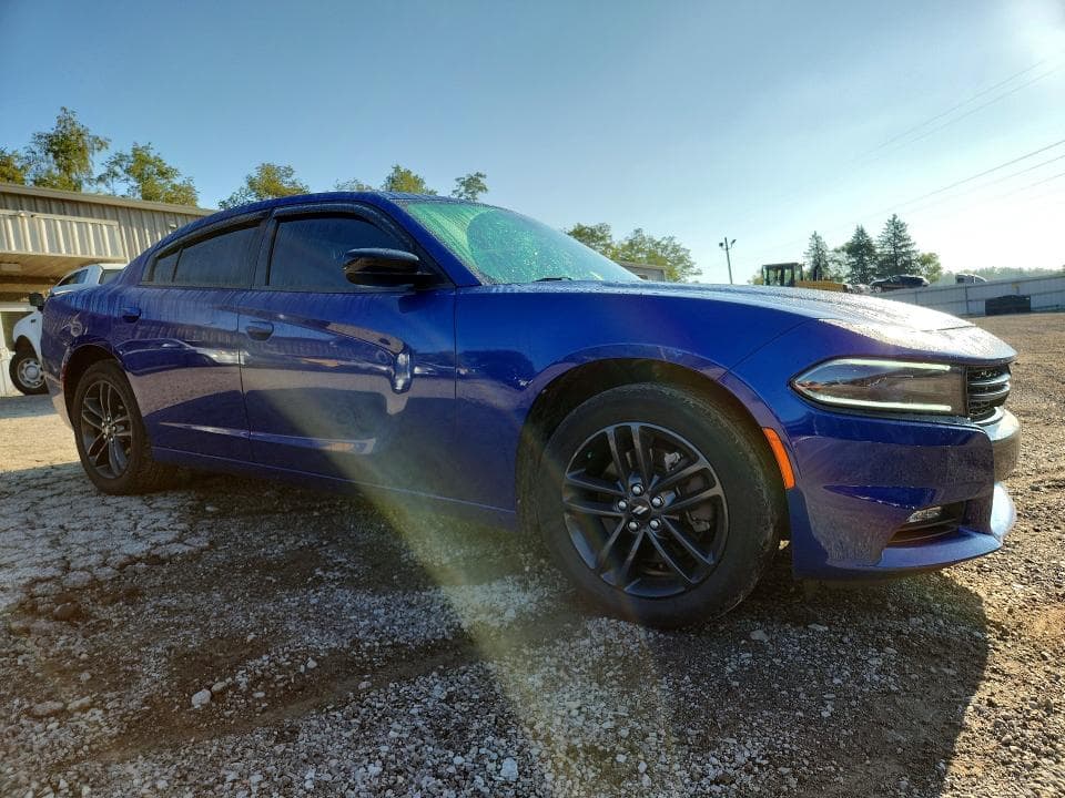 2019 DODGE CHALLENGER SXT 4