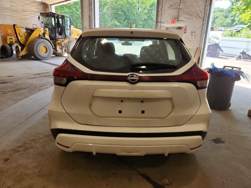 2024 NISSAN KICKS S 6
